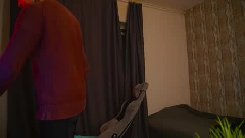 Snapshot of asher_88 chatting on December 2025 03:10:01 PM Jerk Machine online show from December 2025 03:10:01 PM