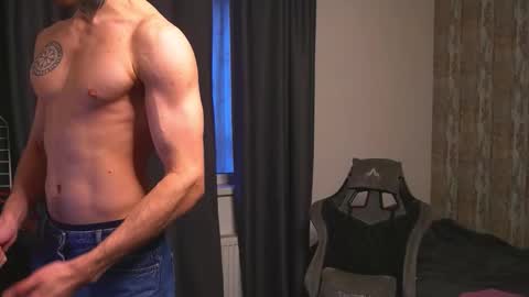 Snapshot of asher_88 chatting on December 2025 10:21:02 AM Jerk Machine online show from December 2025 10:21:02 AM