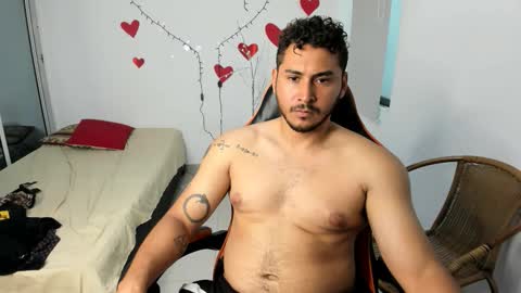Snapshot of ashlan_king chatting on March 2026 07:44:01 PM ashlan_king online show from March 2026 07:44:01 PM
