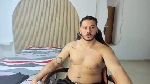 Snapshot of ashlan_king chatting on July 2026 03:33:02 AM ashlan_king online show from July 2026 03:33:02 AM