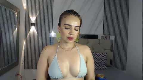 ashley__tylor online show from September 2025 02:22:02 AM
