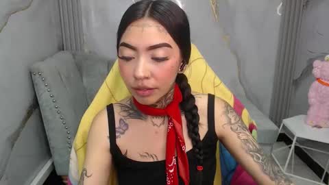 ashley_blum_v online show from November 2025 01:40:01 PM