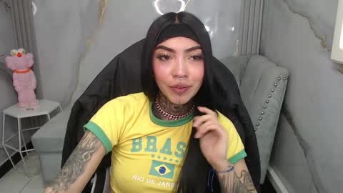 ashley_blum_v online show from December 2025 08:35:01 PM