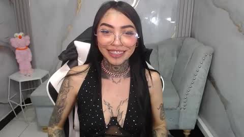 ashley_blum_v online show from December 2025 08:15:02 PM