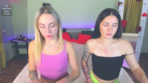 Alina online show from November 2025 09:52:01 AM