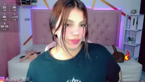 Ashley online show from October 2025 09:34:01 PM