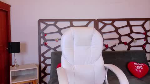 ashley_jonee online show from February 2026 12:57:01 PM