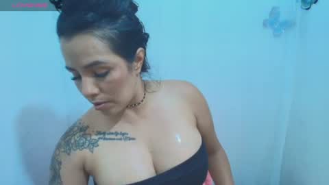 Snapshot of ashley_joyx_ chatting on July 2026 02:25:01 AM ashley_joyx_ online show from July 2026 02:25:01 AM