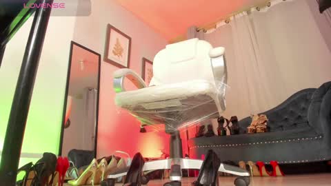 ashley_leon_ online show from January 2025 12:36:02 PM