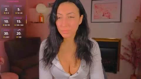 Ashley online show from November 2025 09:26:01 PM