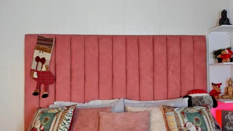 ashley_ollsen online show from December 2025 03:01:02 AM