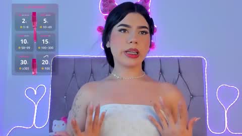 Snapshot of ashley_piinkk chatting on March 2026 05:33:02 AM Ashley online show from March 2026 05:33:02 AM