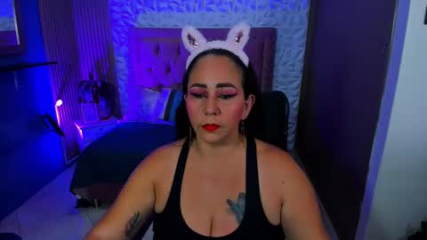  Ashley online show from October 2025 05:16:02 AM