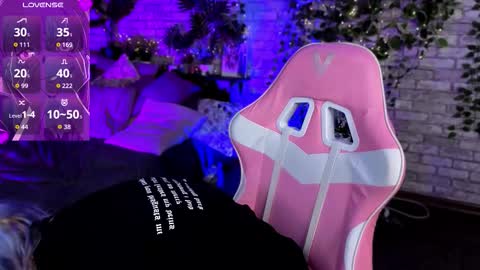 Ashley online show from March 2026 09:10:01 PM