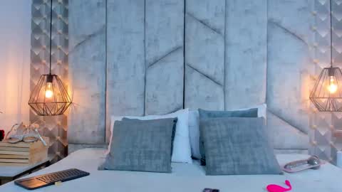 Snapshot of ashleyhiil2 chatting on February 2026 10:17:02 PM AshleyHill online show from February 2026 10:17:02 PM