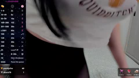 Snapshot of ashleyknightt chatting on October 2025 01:36:02 AM Ashley knight online show from October 2025 01:36:02 AM