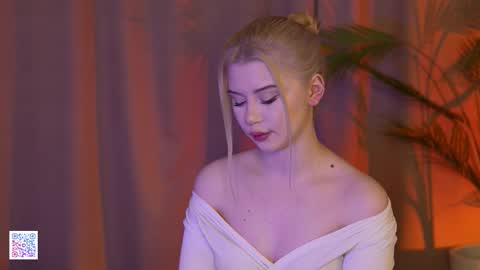 Snapshot of ashleyniko chatting on November 2025 04:51:01 PM AshleyNiko online show from November 2025 04:51:01 PM