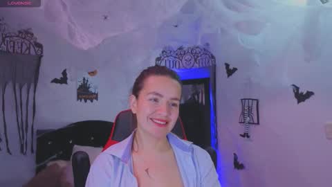 ASHLEY online show from October 2025 12:47:02 AM