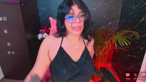 Ashleyy18   online show from October 2025 02:03:02 AM