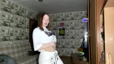 Snapshot of ashliitaliano chatting on March 2026 06:40:01 PM Lily online show from March 2026 06:40:01 PM