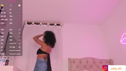 Ashly  online show from October 2025 12:48:02 PM