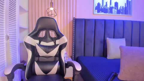 ashlye_miller_ online show from April 2026 04:23:02 AM