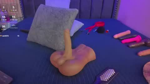ashlye_miller_ online show from July 2026 07:31:01 PM