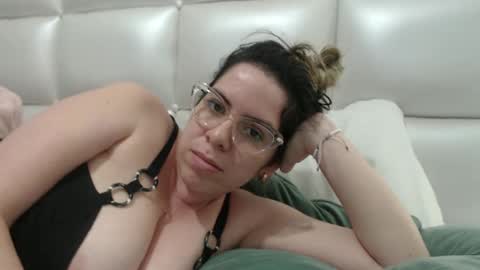 Snapshot of ashlymoon chatting on February 2025 02:31:01 AM AshlyMoon online show from February 2025 02:31:01 AM