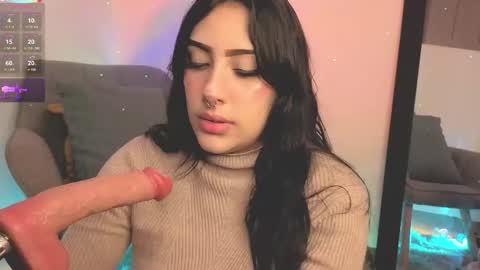 Snapshot of ashlynnlowe_ chatting on October 2025 08:10:01 PM Ash  online show from October 2025 08:10:01 PM