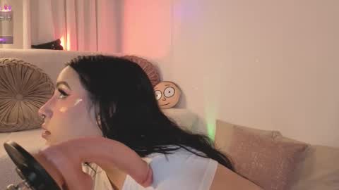 Ash  online show from February 2026 10:20:02 PM