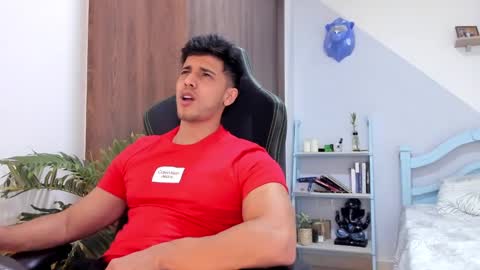 my name real is camilo online show from December 2024 07:03:01 AM