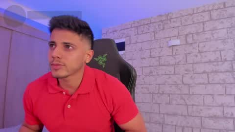 Snapshot of ashton_coleman_ chatting on May 2026 10:04:02 PM my name real is camilo online show from May 2026 10:04:02 PM