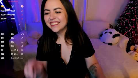 Your girlfriend online show from December 2025 11:23:02 PM