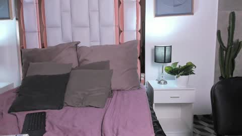 Snapshot of asia_25_ chatting on January 2025 09:39:01 AM PAO online show from January 2025 09:39:01 AM