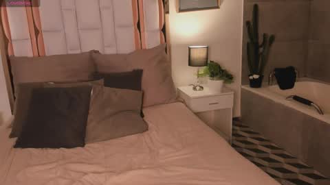 Snapshot of asia_25_ chatting on March 2025 07:35:02 AM PAO online show from March 2025 07:35:02 AM