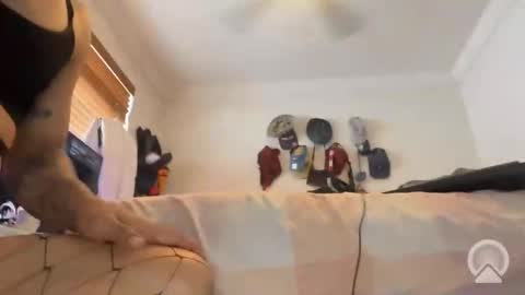 Asialatin xxx online show from September 2025 12:32:01 AM