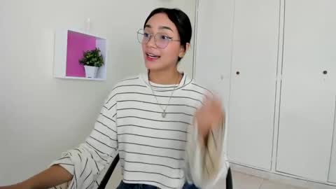 Snapshot of asiam_brunet chatting on December 2024 01:03:01 PM Camila online show from December 2024 01:03:01 PM