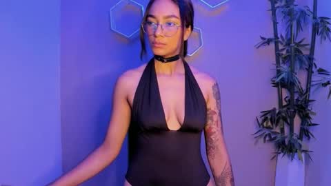 Camila online show from March 2026 10:06:01 PM