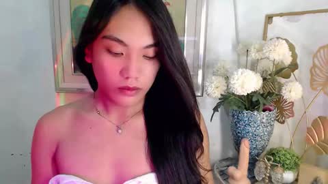 Snapshot of asian_alliyah chatting on June 2026 06:01:01 PM asian_alliyah online show from June 2026 06:01:01 PM
