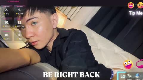 Snapshot of asian_cutie20 chatting on December 2024 04:25:02 AM Aidan online show from December 2024 04:25:02 AM