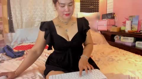 Snapshot of asian_diana69 chatting on July 2026 11:03:01 PM diane online show from July 2026 11:03:01 PM