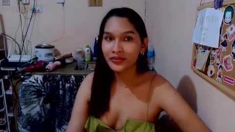 Snapshot of asian_glamm chatting on May 2026 09:05:02 PM ANITA online show from May 2026 09:05:02 PM