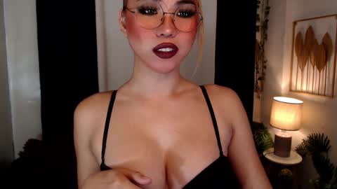 hinata online show from December 2024 12:59:02 AM