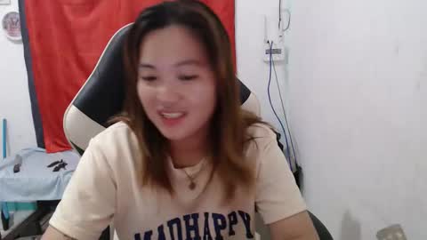 Snapshot of asian_honey69 chatting on January 2026 05:48:02 PM bb girl online show from January 2026 05:48:02 PM