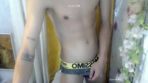 asian_hotboy_ online show from February 2026 03:12:01 PM