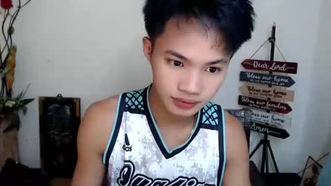 asian_lover05 online show from October 2025 04:51:02 PM