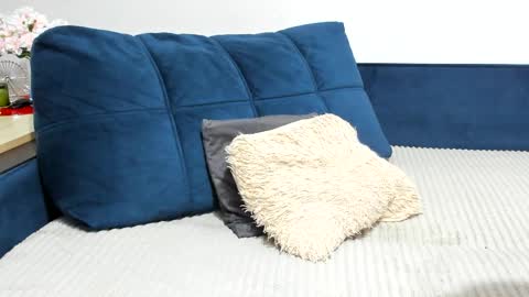 Snapshot of asian_pussy_cat chatting on April 2026 12:16:02 PM Hare online show from April 2026 12:16:02 PM