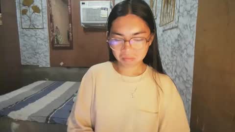 Rhean online show from November 2025 11:27:02 PM