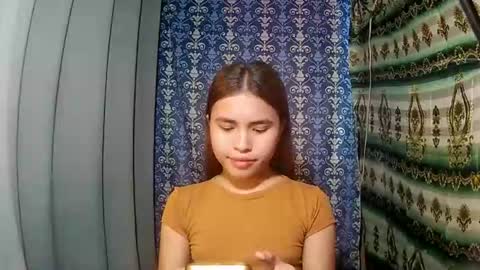 Sofia online show from November 2025 07:08:01 AM