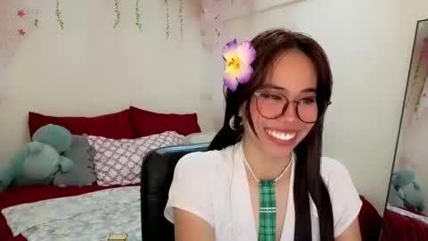 Snapshot of asianbabecandy chatting on December 2024 09:00:01 AM candy online show from December 2024 09:00:01 AM